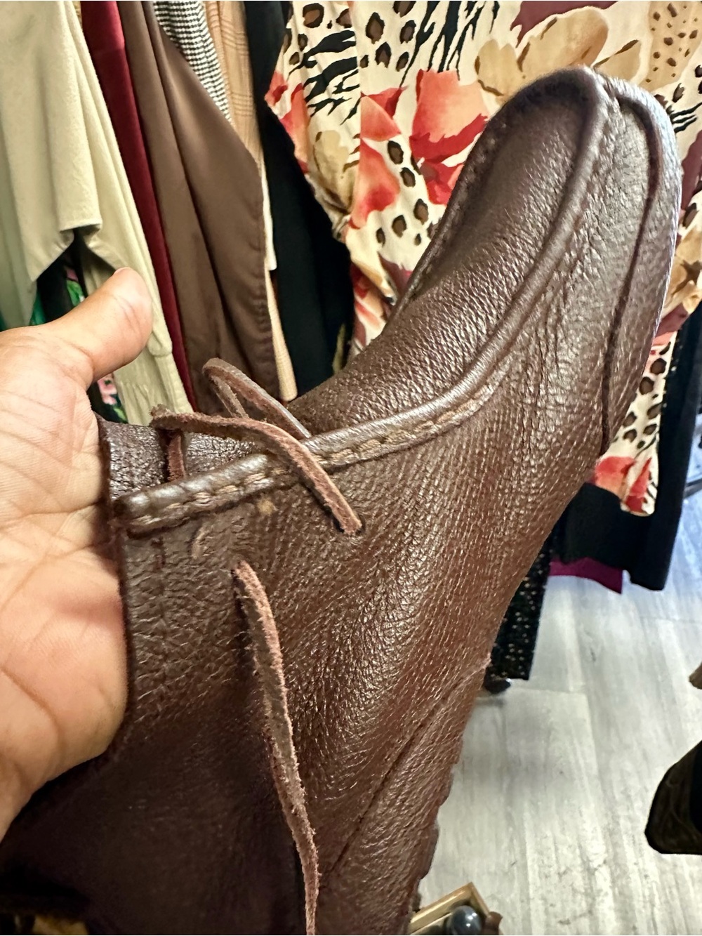 UGG Men's Brown Leather Chukka Boots